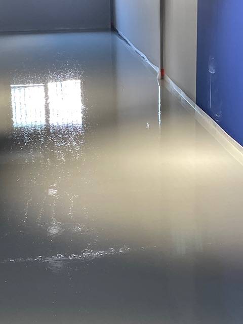 CHAPE LIQUIDE SUR CHANTIER PRES DE MONTPELLIER